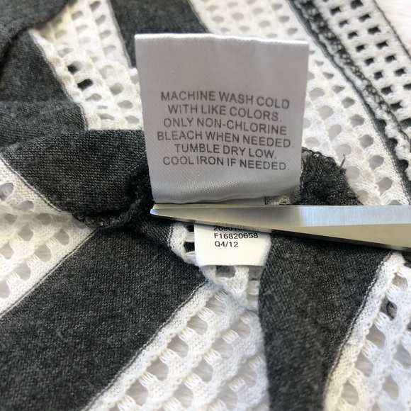 Converse, Retro Mesh Striped Shirt, Size S - Picture 12 of 16